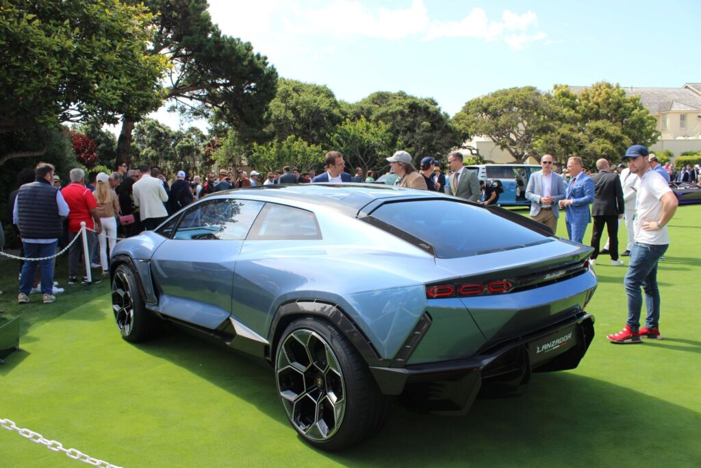 Diagonal rear view of the newest Lamborghini