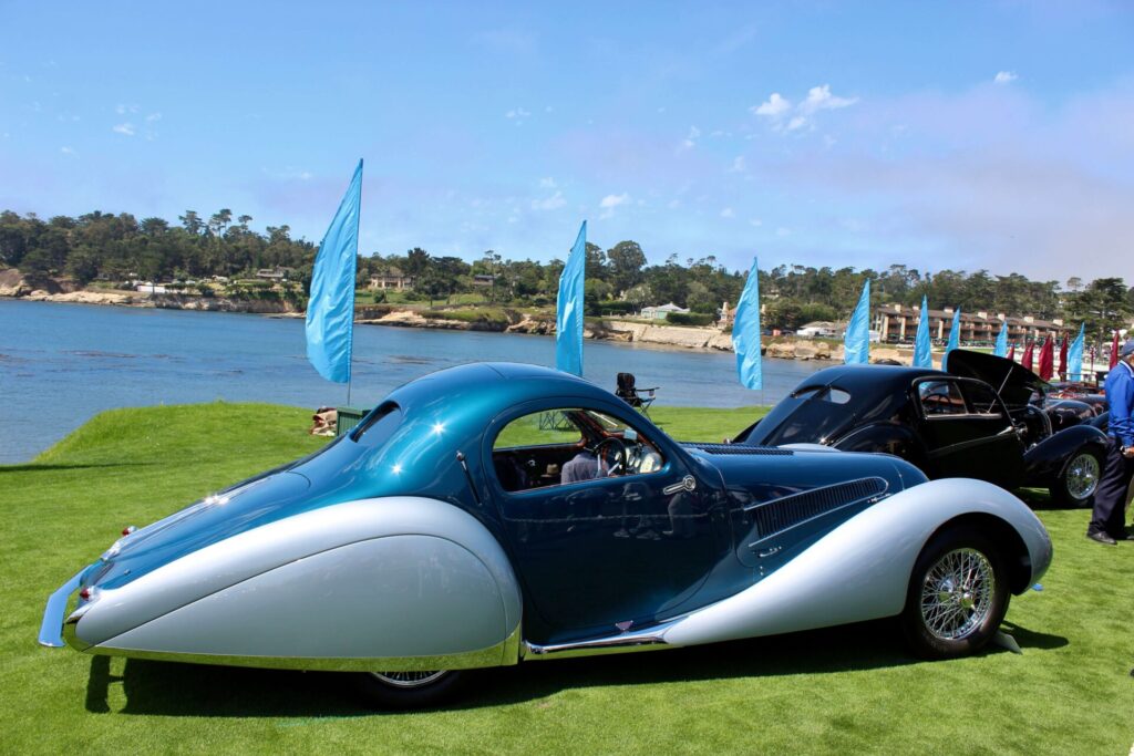 Car with Figoni and Falaschi teardrop bodywork.