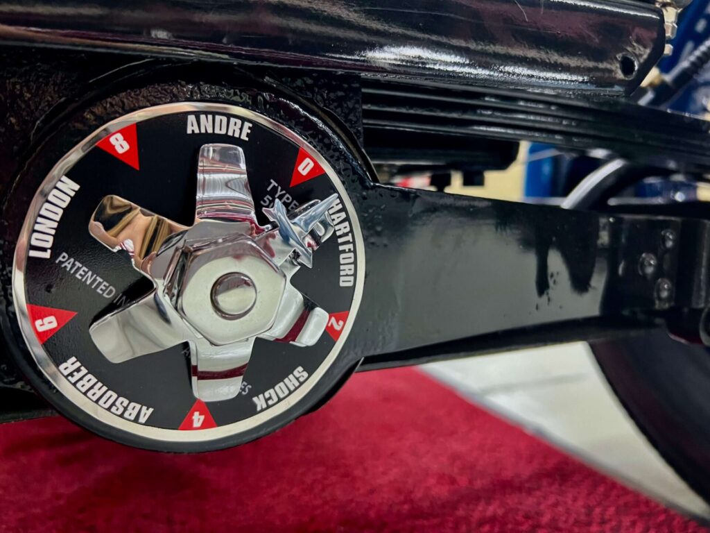 Close up of an adjustable suspension